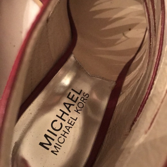 Michael Kors ankle heel - Picture 7 of 7